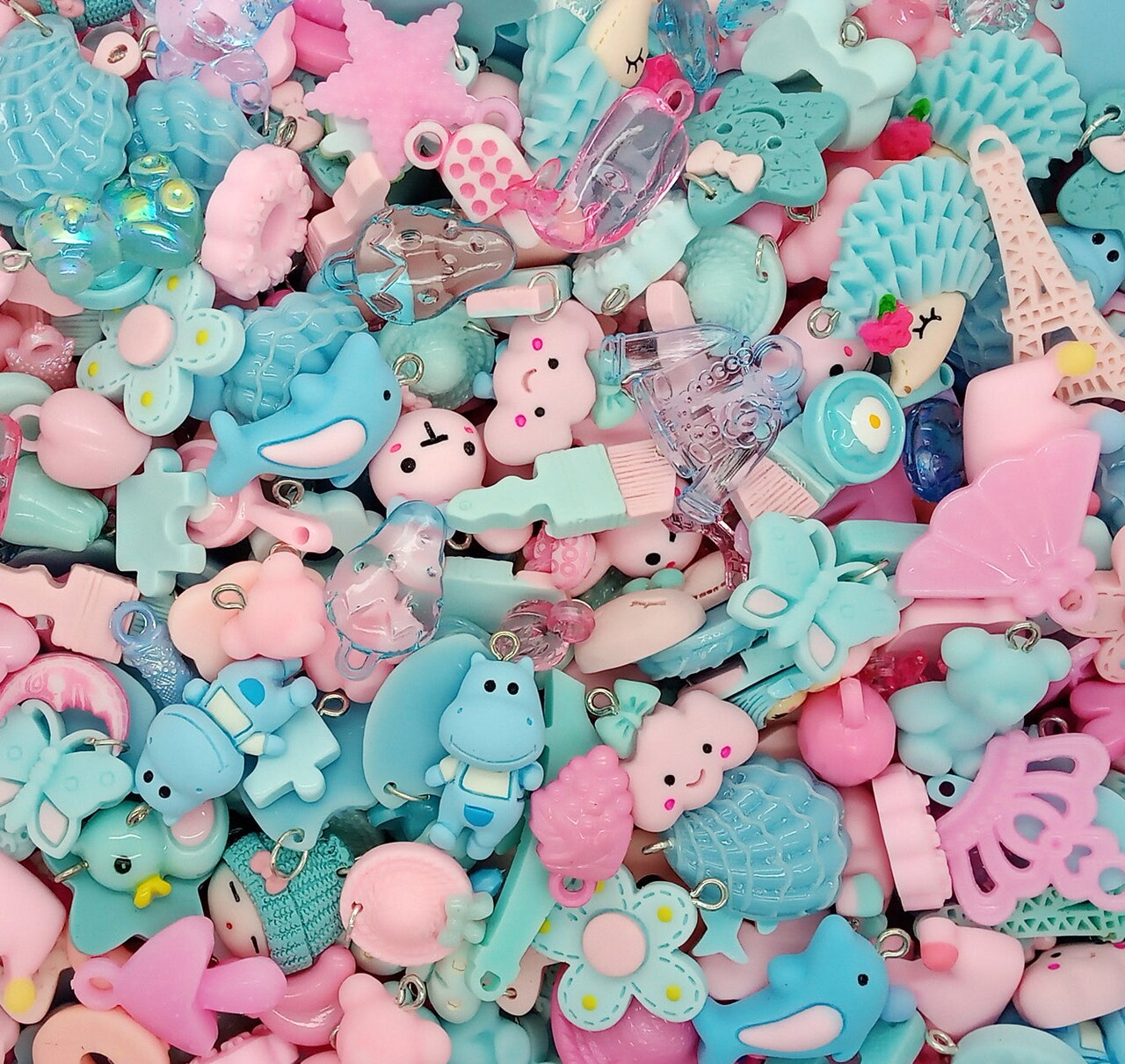 Cute Charm Mix in Pink & blue, 30 pieces, Pastel Resin and Acrylic Mix, Adorabilities